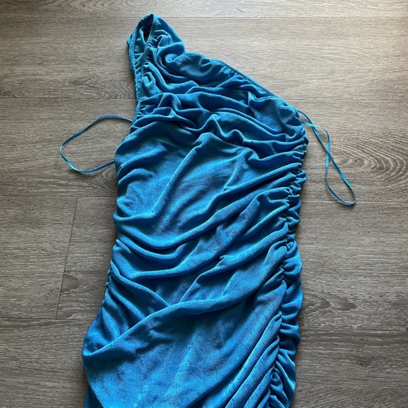 Super cute blue dress - Picture 3 of 3